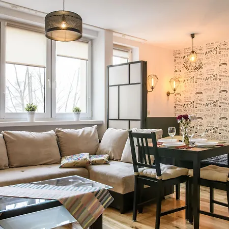 Chmielna Superior Apartment *
